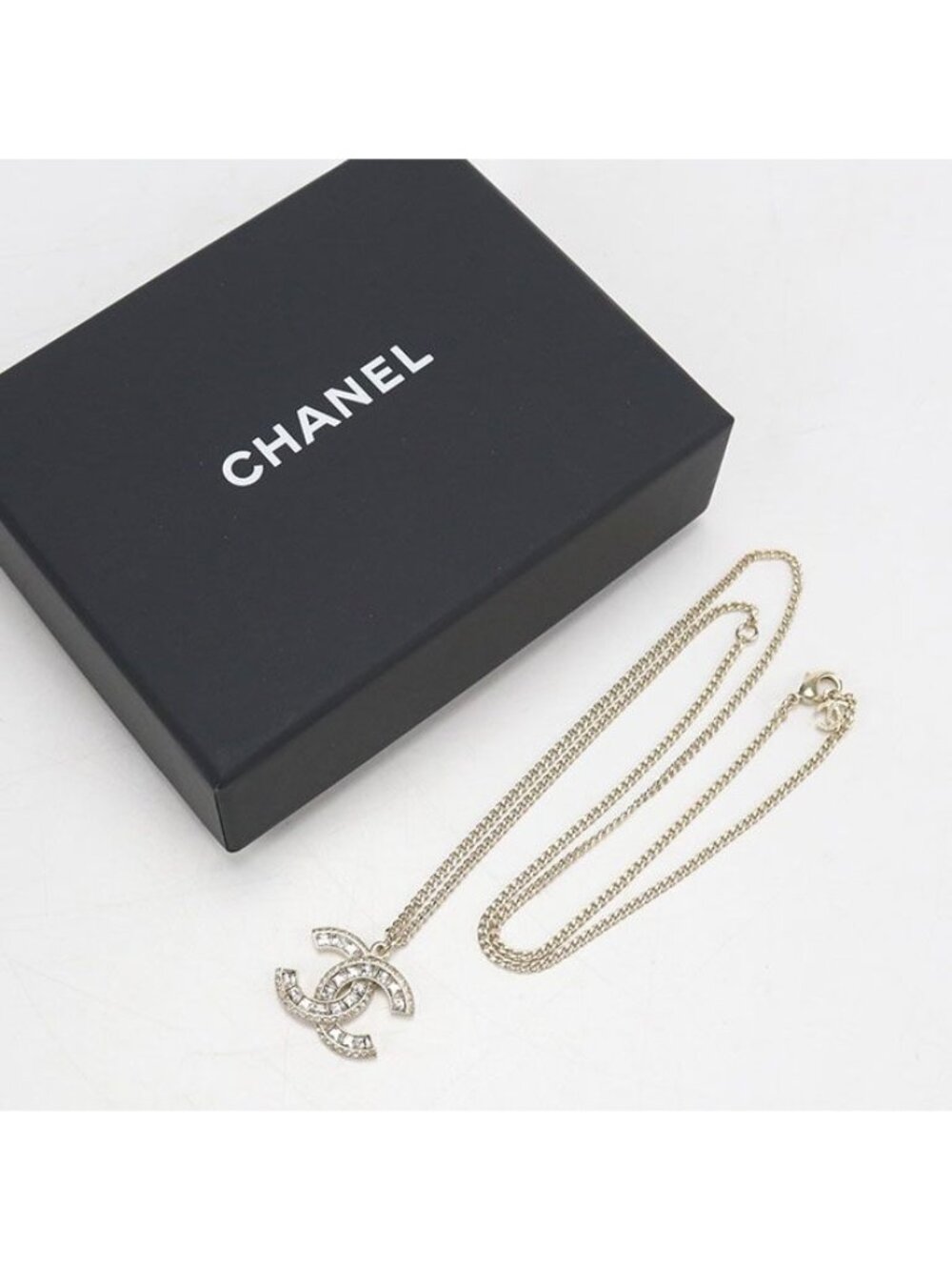 Chanel Rhinestone CC Logo Necklace Metal